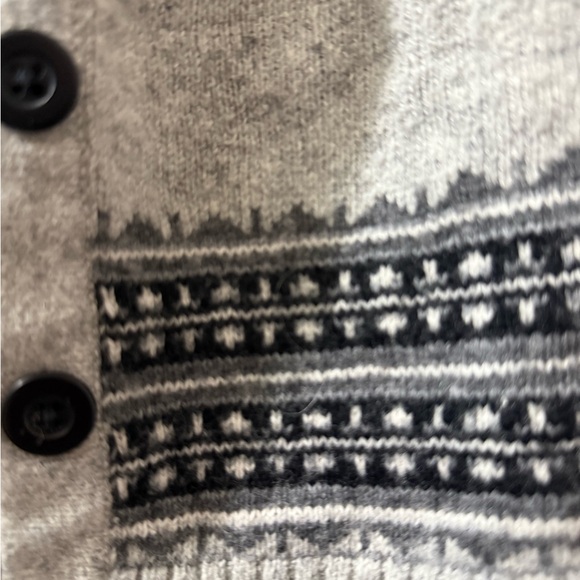 Banana Republic Light Gray Cardigan with Buttons and Dark Accents Great Cond - Picture 3 of 5